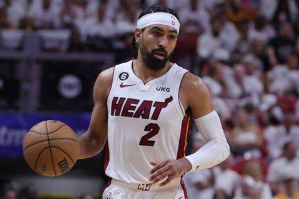 <a href=http://8809.jianzhanzj.com/tag/huren.html target=_blank class=infotextkey>湖人</a>主帥哈姆宣布文森特復(fù)出：出場時間限制為14-17分鐘